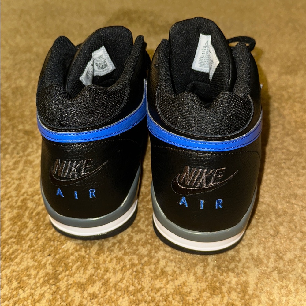 Nike Flight Legacy size 7.5 - Picture 4 of 8